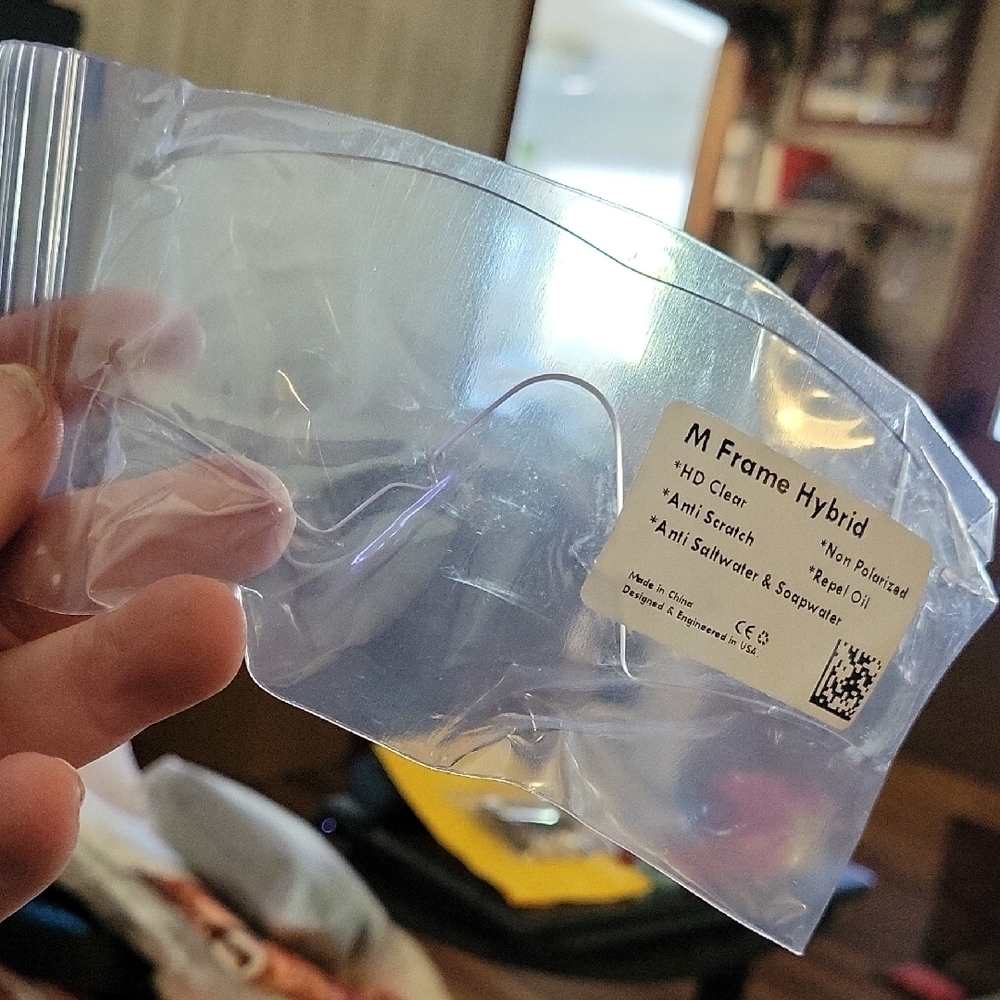 M Frame Hybrid Clear Lens